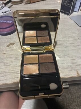Cle De Peau Shadow Quad